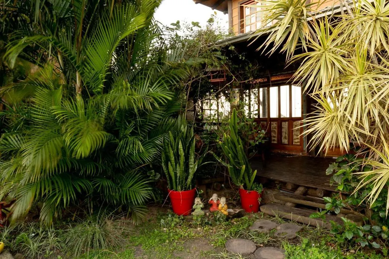 Bangalo House - Praia Do Rosa Sc